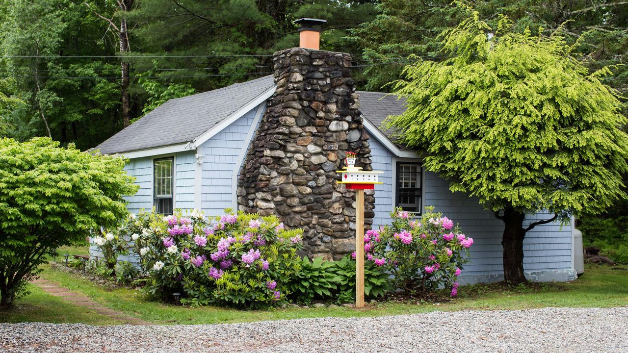 Merrybell Motel Lincolnville Bagian luar foto